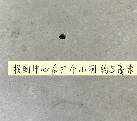 资兴瓷砖空鼓维修公司专业解答在瓷砖铺贴过程中，如果砂料搅拌不均匀，将会带来以下问题